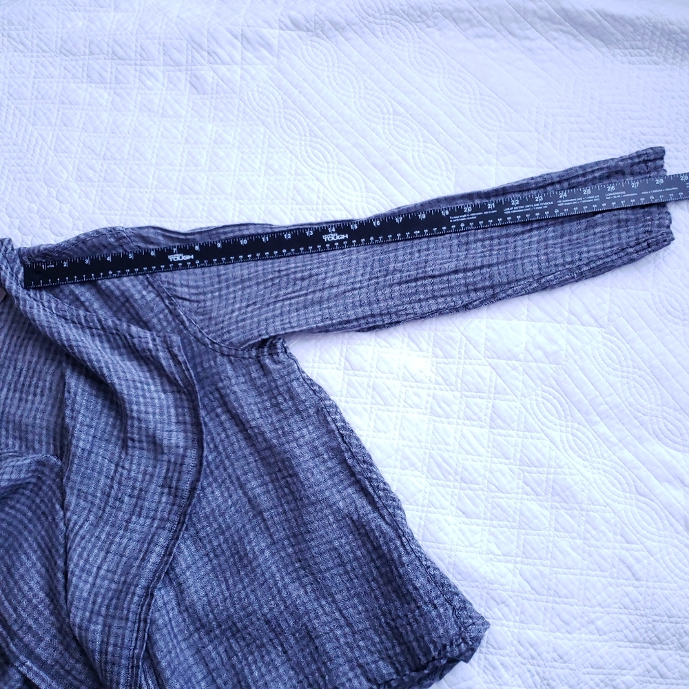 Medium Flax Sheer Linen Blouse Buttoned Deep V Neck Gray Gauzy - Picture 7 of 10